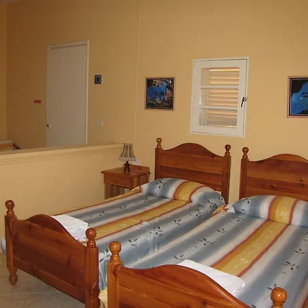 马里布酒店 休吉让